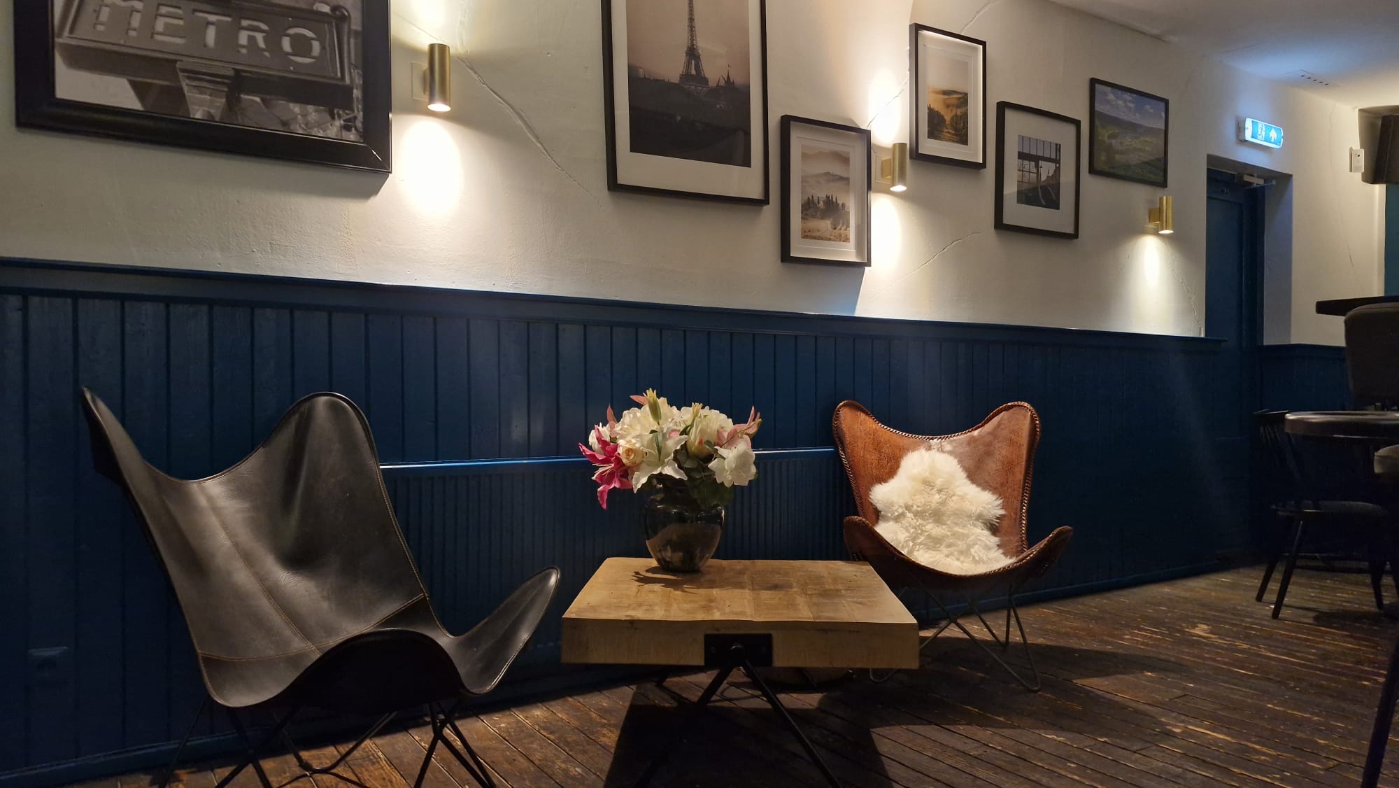 Gasten genieten bij Bij Blue Lekkerkerk