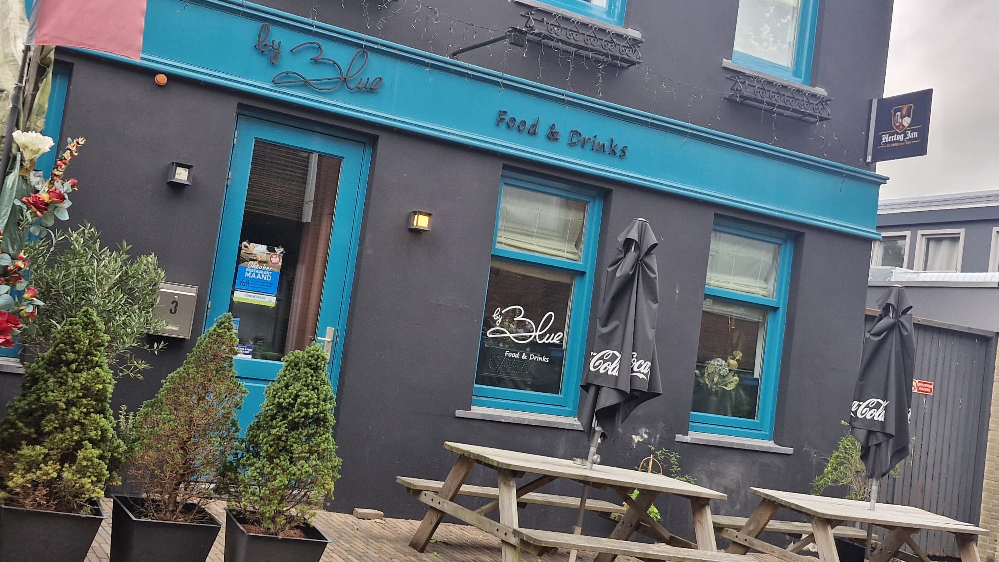 Buitenaanzicht Restaurant Bij Blue Lekkerkerk